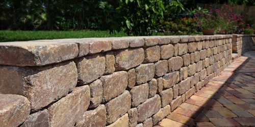 Retaining Wall, Landscaping Wall, Stone Wall, Flower Bed, Rock Wall, Free Estimates
